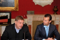 Da sinistra: l'Assessore alla Cultura del Comune di Trieste, Andrea Mariani, Manlio Romanelli, della presidenza Camerale